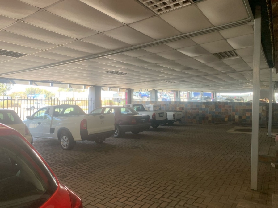 To Let commercial Property for Rent in Bloemfontein Free State